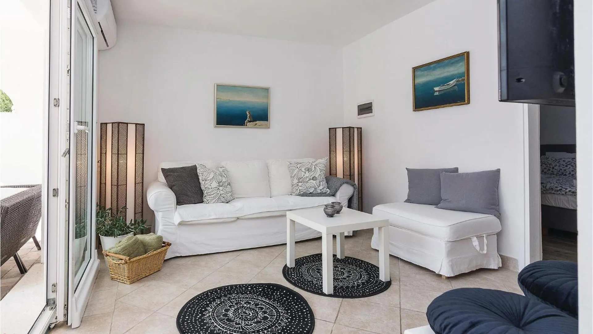 Gorgeous Home In Vrsi Mulo With Sauna Holiday home